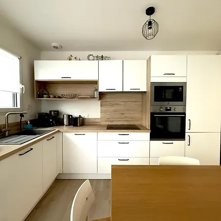 Maison A 100m De La Casa de Férias